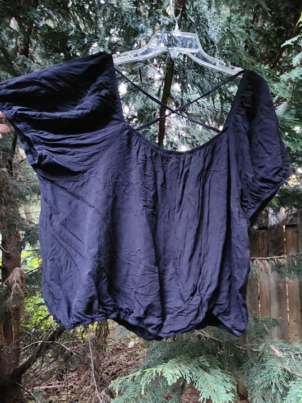 GUC Large Black off the shoulder short puff sleeve shirt